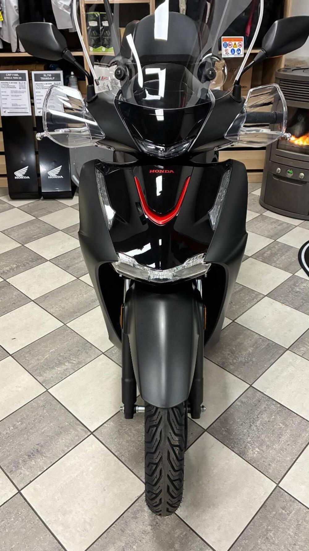 Honda SH 125 Sport (2026) (3)