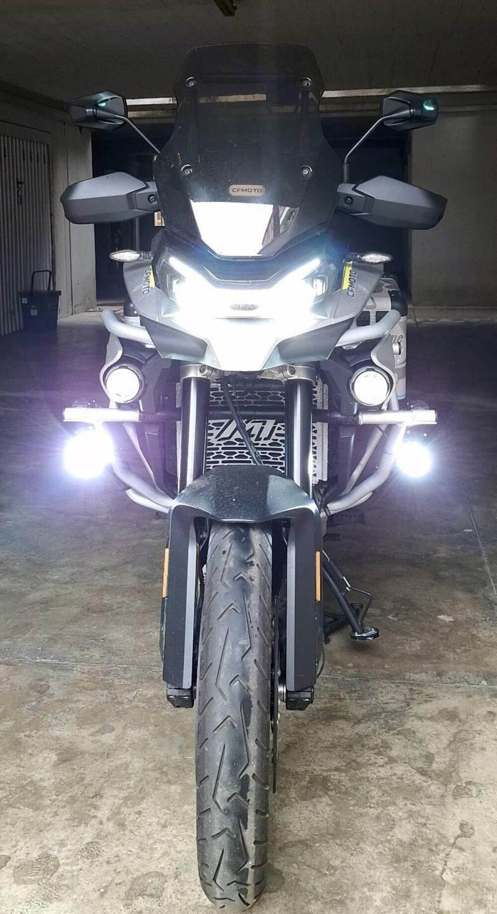 CFMOTO 800MT Touring (2022 - 26) (5)