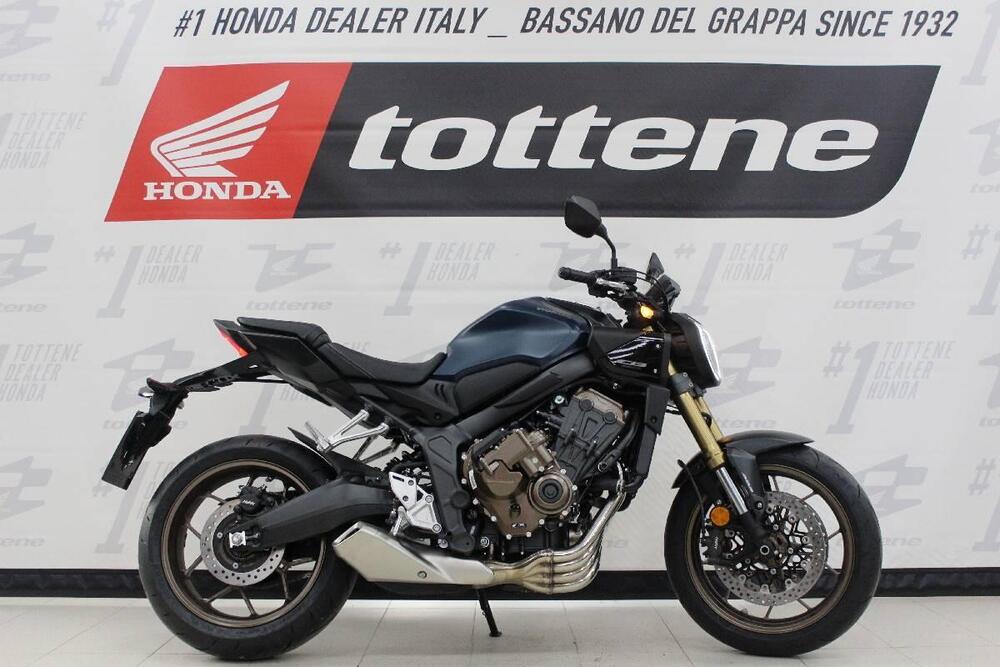 Honda CB 650 R E-Clutch (2024 - 26)