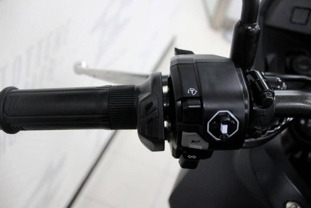 Honda NX500 (2024 - 25) (6)