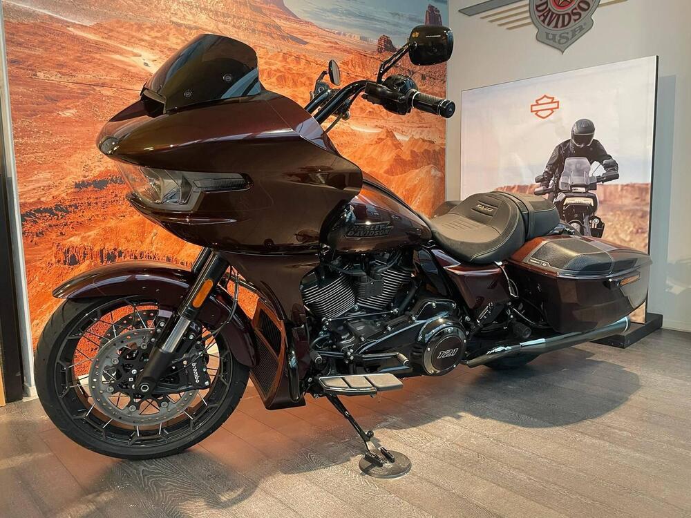 Harley-Davidson CVO Road Glide (2024) (2)