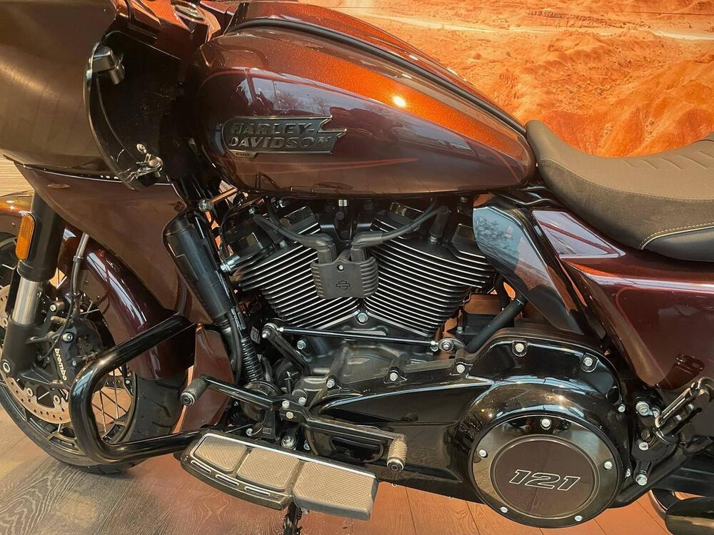 Harley-Davidson CVO Road Glide (2024) (4)