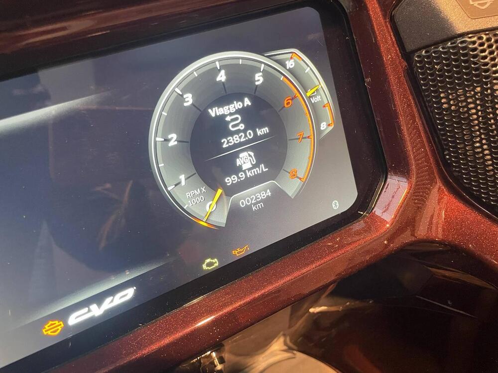 Harley-Davidson CVO Road Glide (2024) (7)