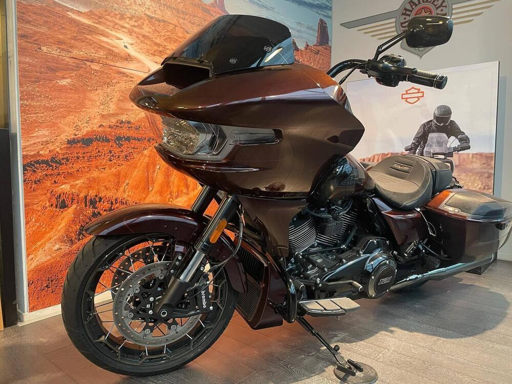 Harley-Davidson CVO Road Glide (2024) (8)