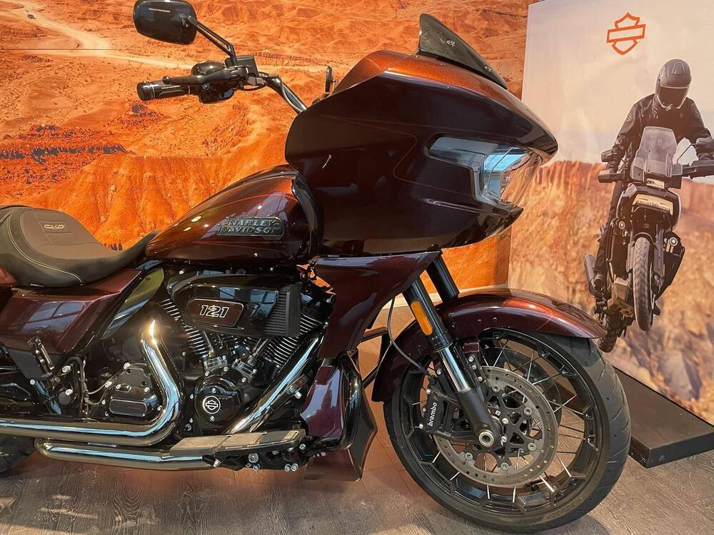 Harley-Davidson CVO Road Glide (2024) (10)