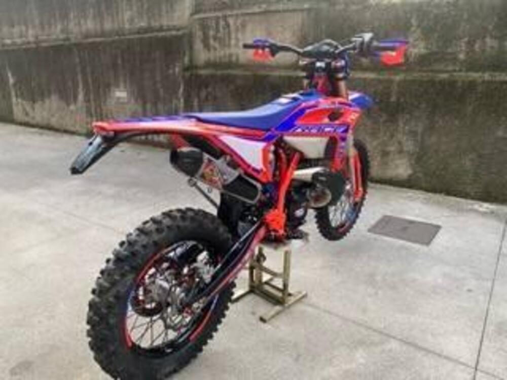 Betamotor RR 250 2T Enduro Race (2025) (5)
