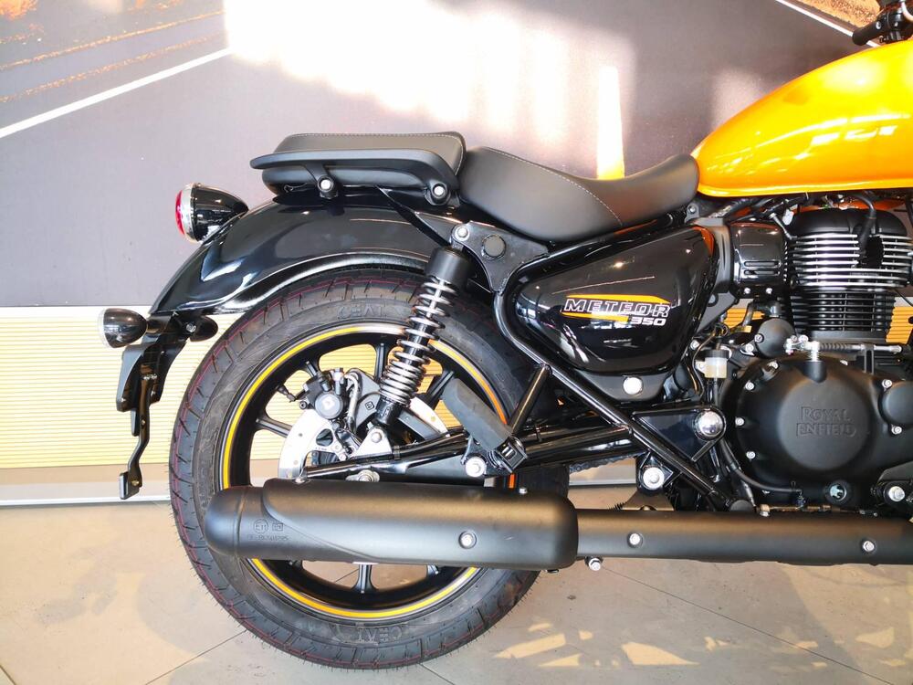 Royal Enfield Meteor 350 (2021 - 26) (4)