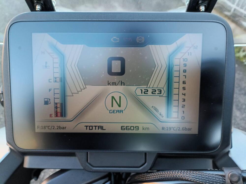 QJ Motor SRT 700 S (2025 - 26) (8)