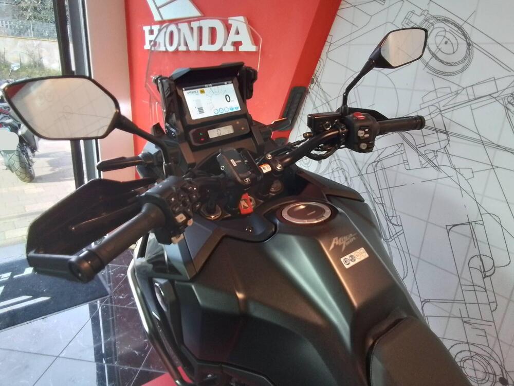Honda Africa Twin CRF 1100L (2024 - 26) (8)