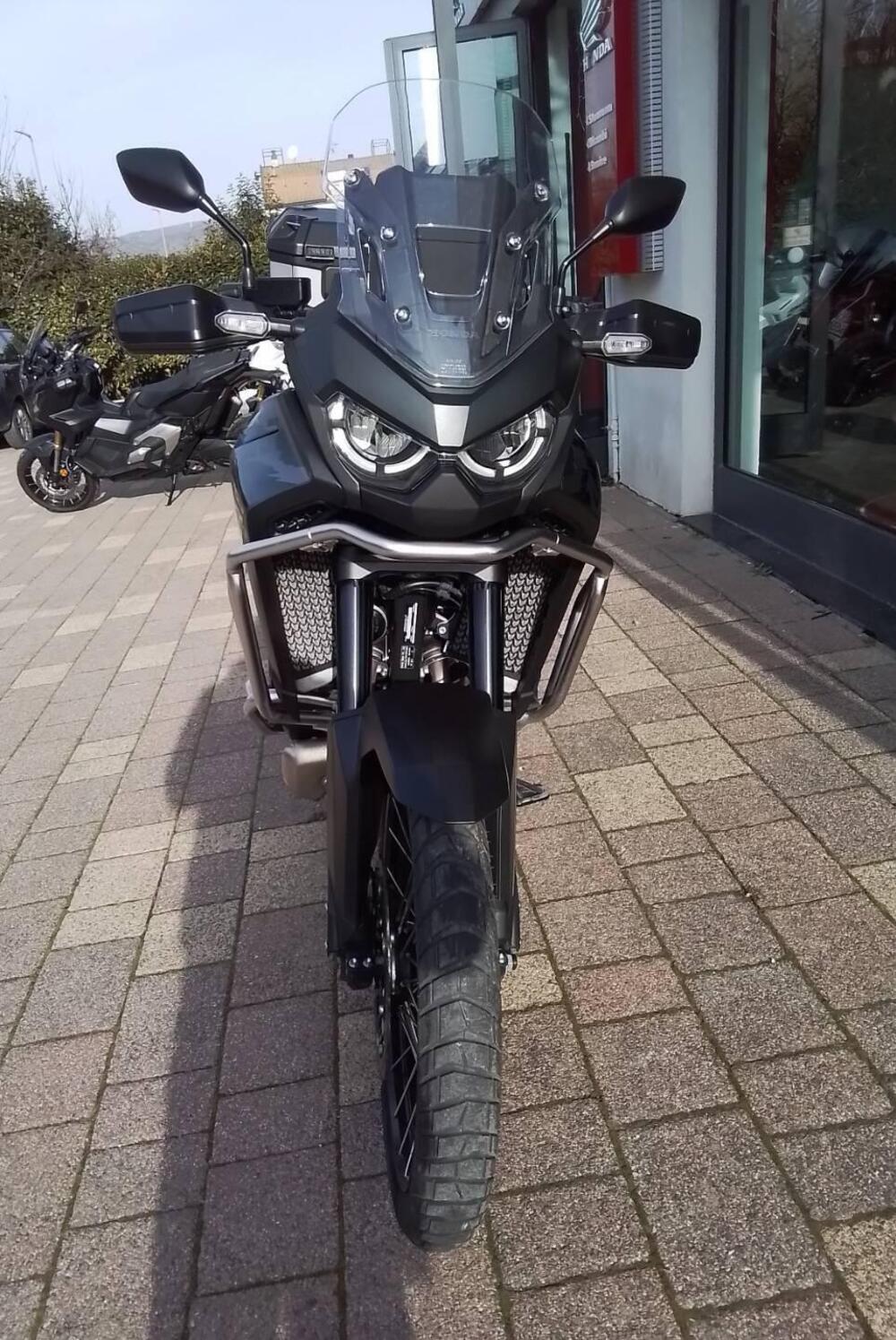 Honda Africa Twin CRF 1100L (2024 - 26) (15)