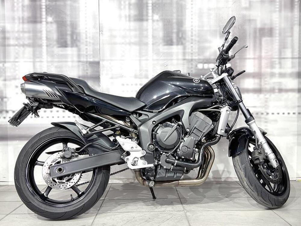 Yamaha FZ6 (2004 - 07) (8)