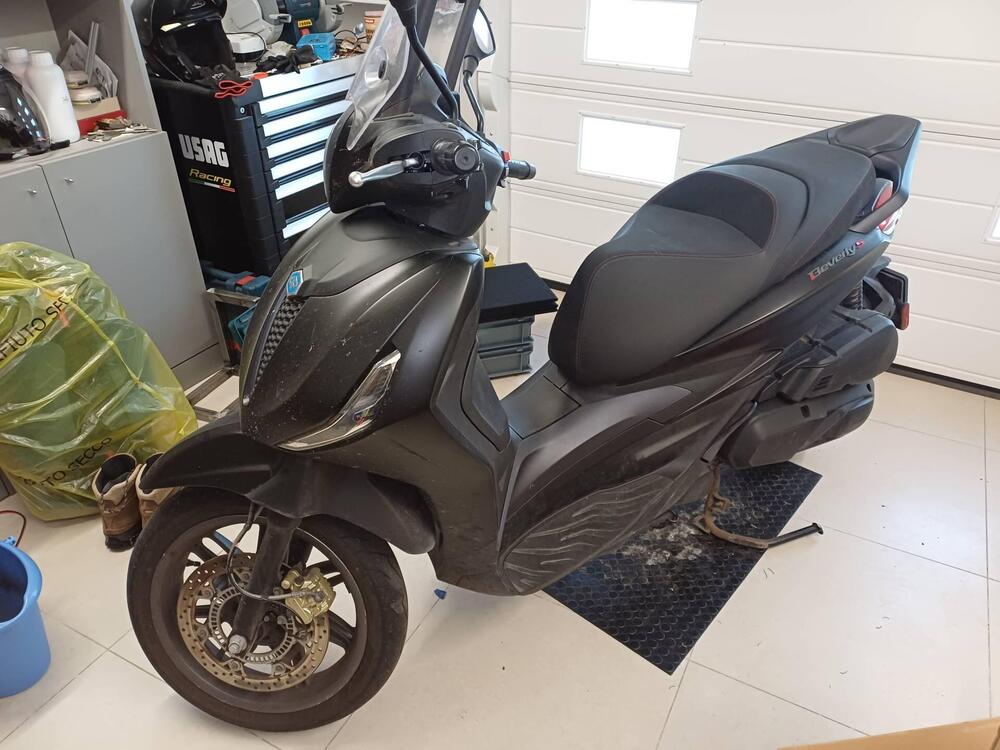 Piaggio Beverly 400 S ABS-ASR (2021 - 24)