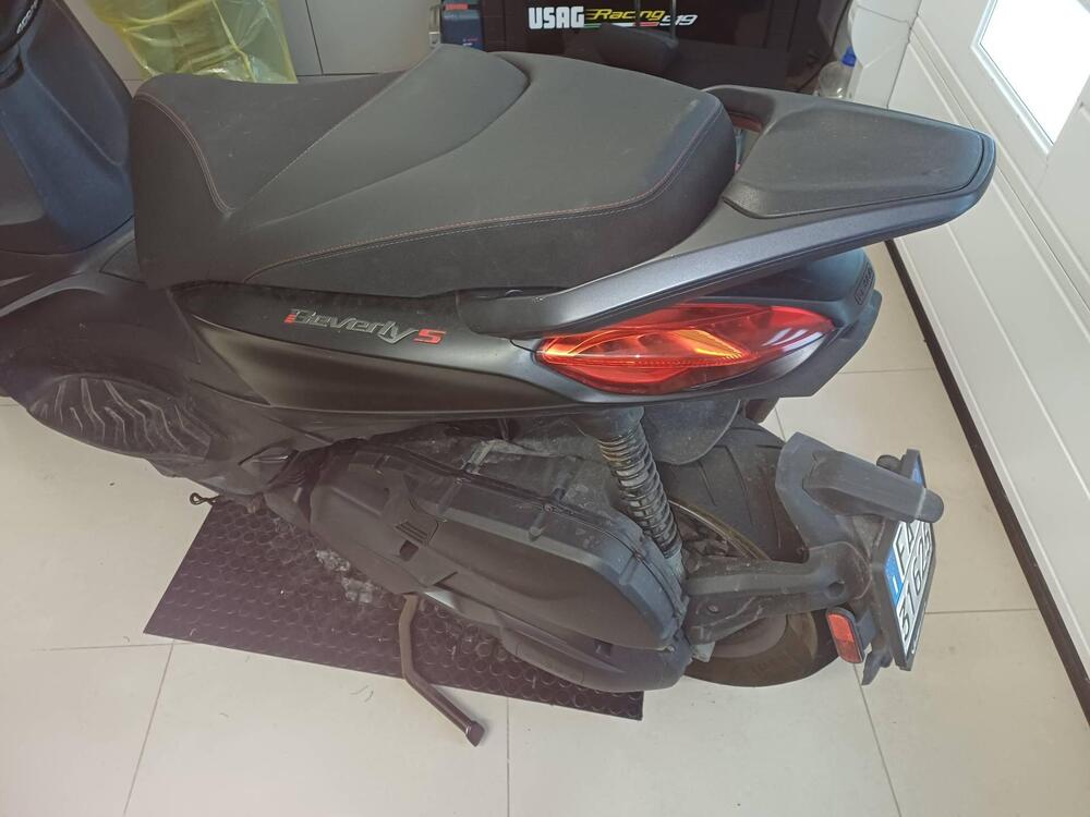 Piaggio Beverly 400 S ABS-ASR (2021 - 24) (4)