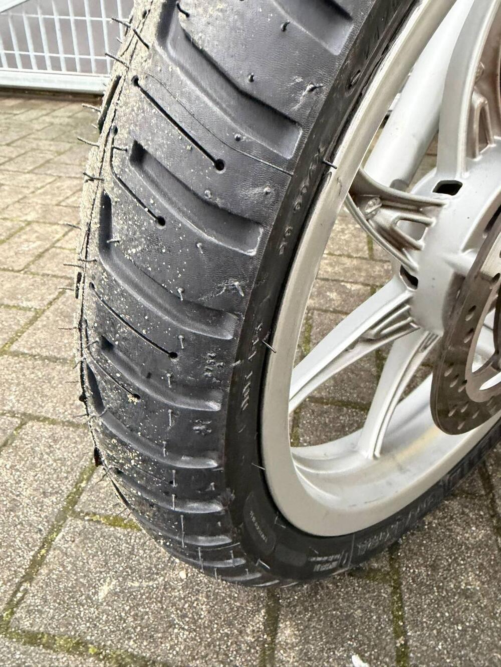 Piaggio Liberty 150 i-get ABS (2016) (8)