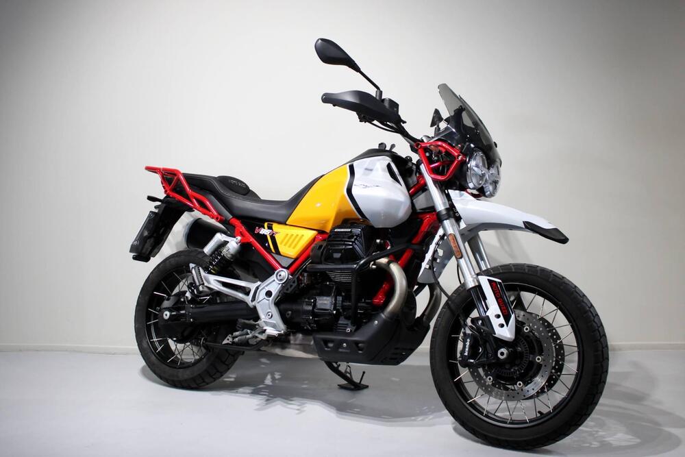 Moto Guzzi V85 TT (2021 - 23) (2)