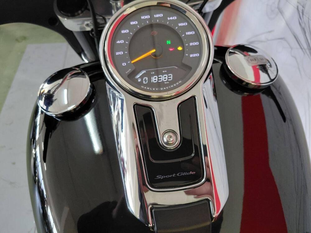 Harley-Davidson 107 Sport Glide (2018 - 20) (4)