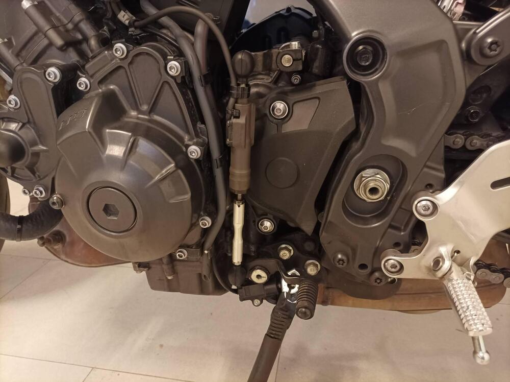 Yamaha MT-09 (2021 - 23) (17)