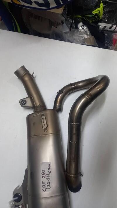 Marmitta yoshimura con finale in carbonio crf 250