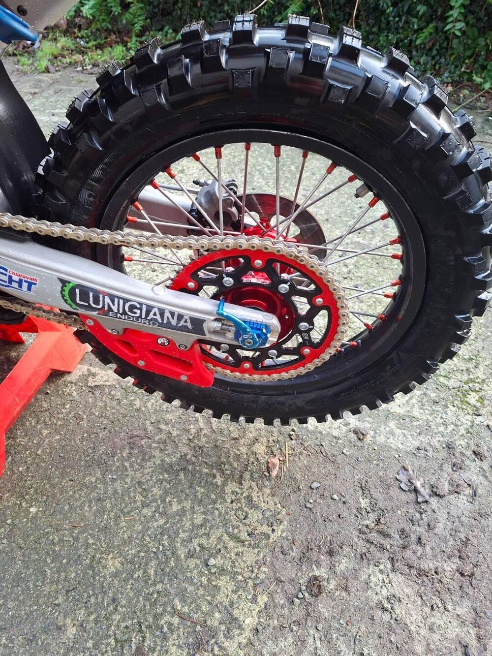 GASGAS EC 125 (2025) (6)