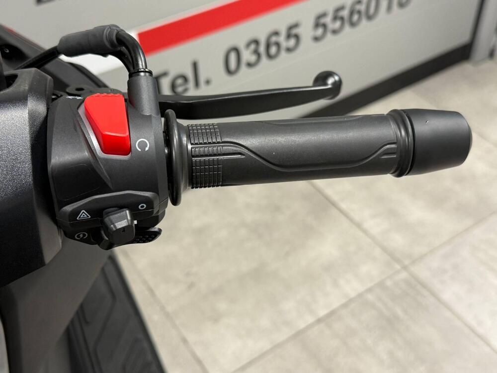 Cyclone RT3S (2025 - 26) (16)