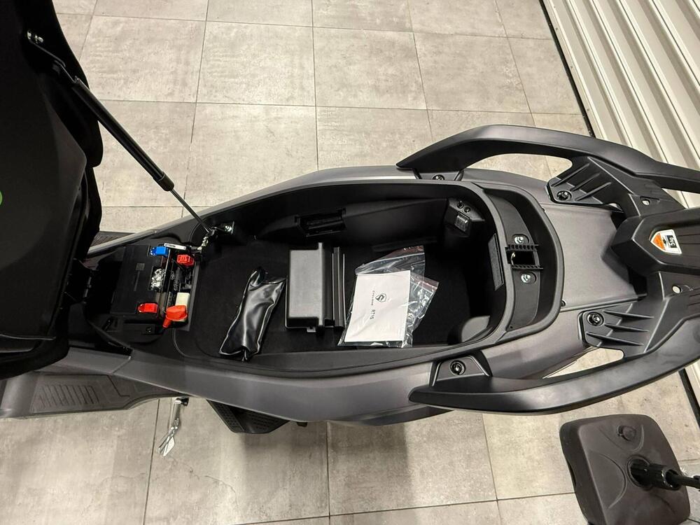 Cyclone RT3S (2025 - 26) (9)