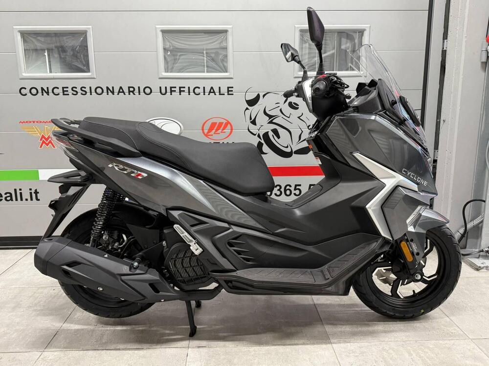 Cyclone RT1 (2025 - 26) (15)