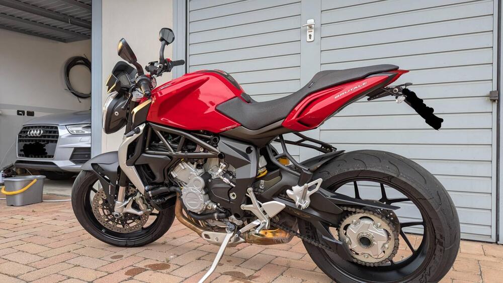 MV Agusta Brutale 675 EAS ABS (2011 - 16) (5)