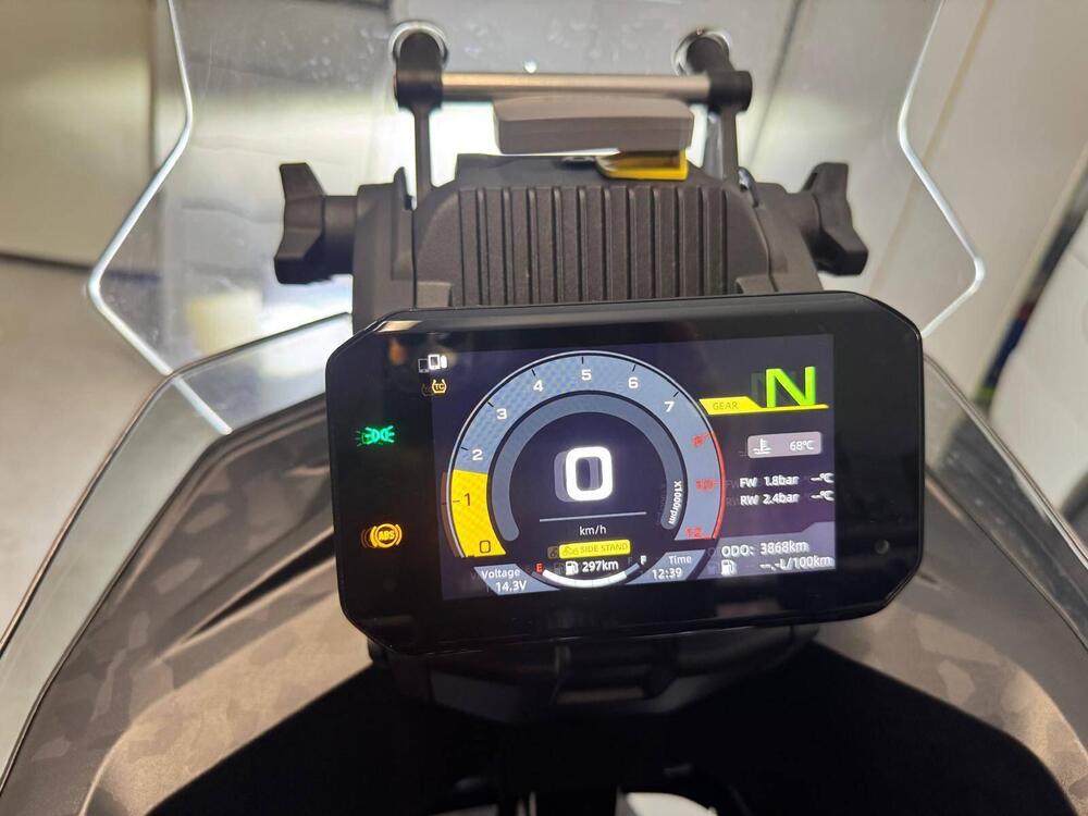 CFMOTO 700MT (2024 - 26) (5)