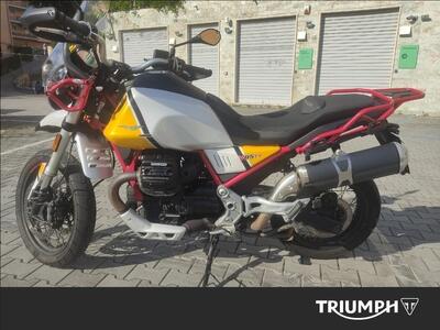 Moto Guzzi V85 TT Evocative Graphics (2021 - 23) usata