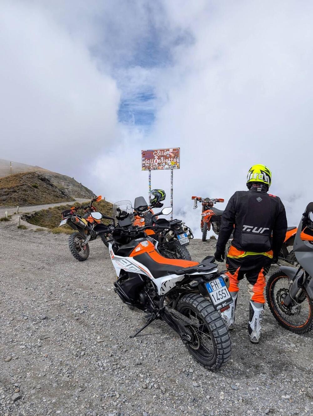 KTM 790 Adventure (2023 - 24) (2)