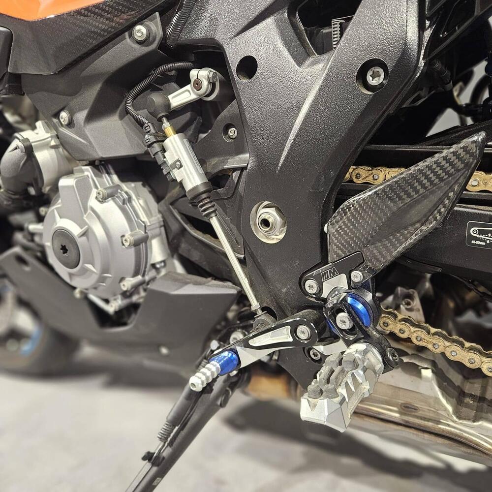 Bmw M 1000 XR (2024 - 26) (5)