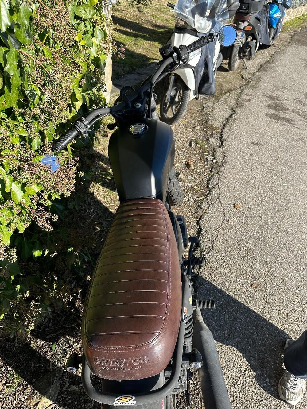 Brixton Motorcycles Cromwell 125 CBS (2021 - 26) (3)