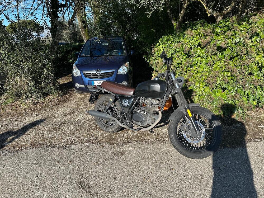 Brixton Motorcycles Cromwell 125 CBS (2021 - 26) (7)