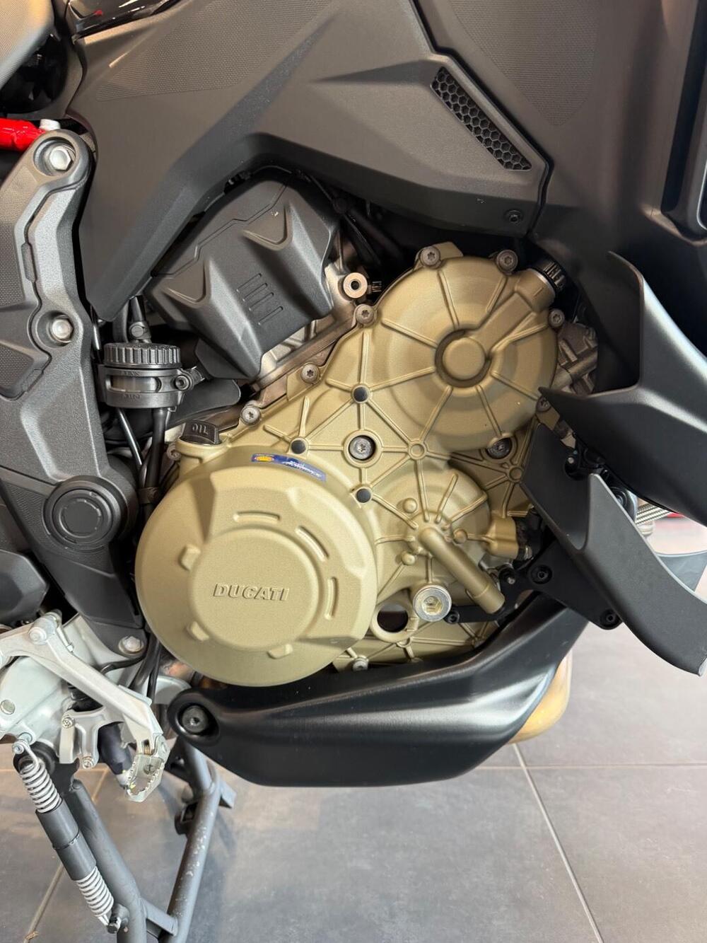 Ducati Multistrada V4 Pikes Peak (2021 - 24) (19)