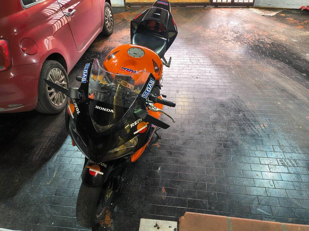 Honda CBR 900 RR Fireblade (2002 - 04)