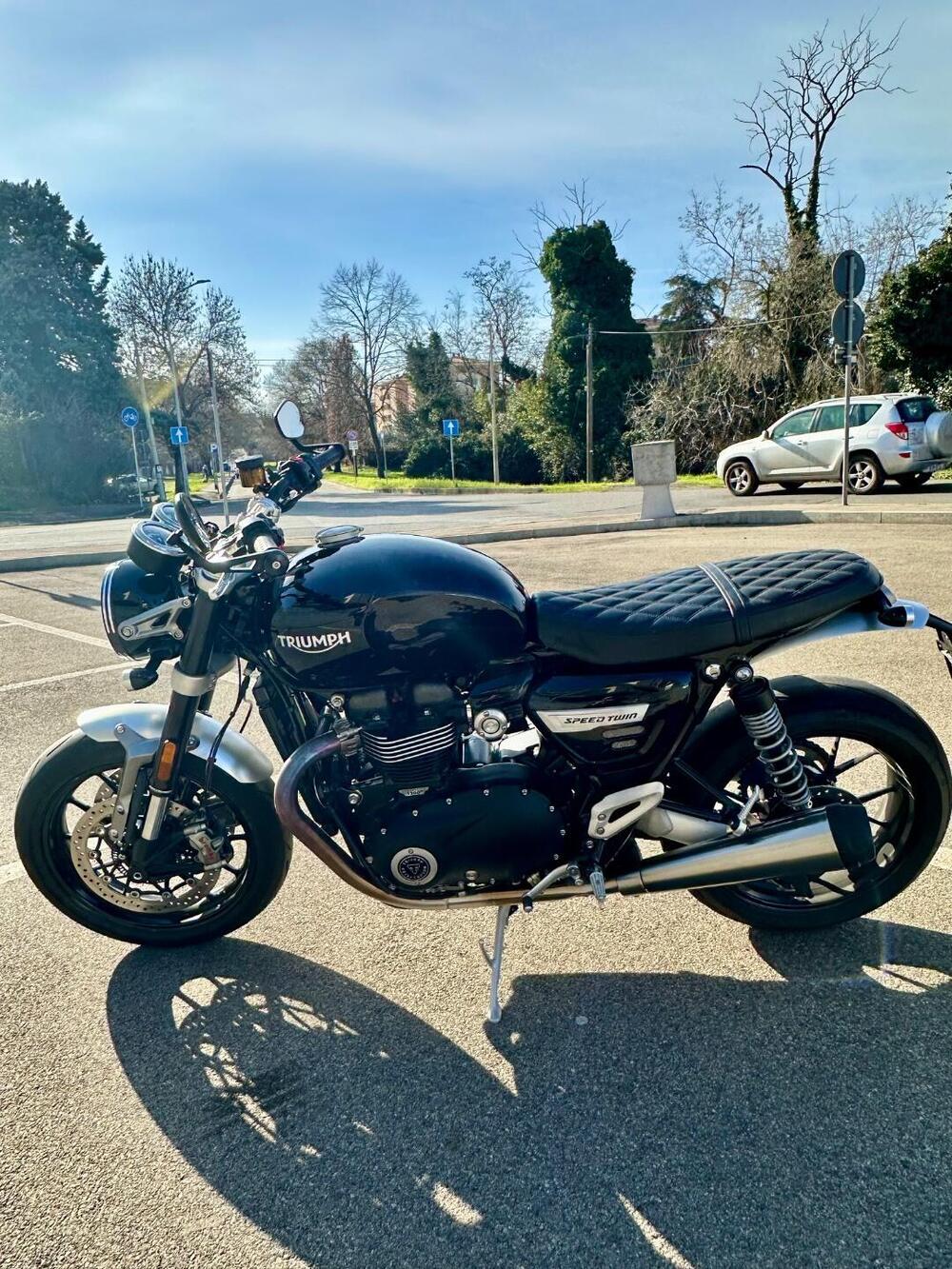 Triumph Speed Twin 1200 (2021 - 24) (5)