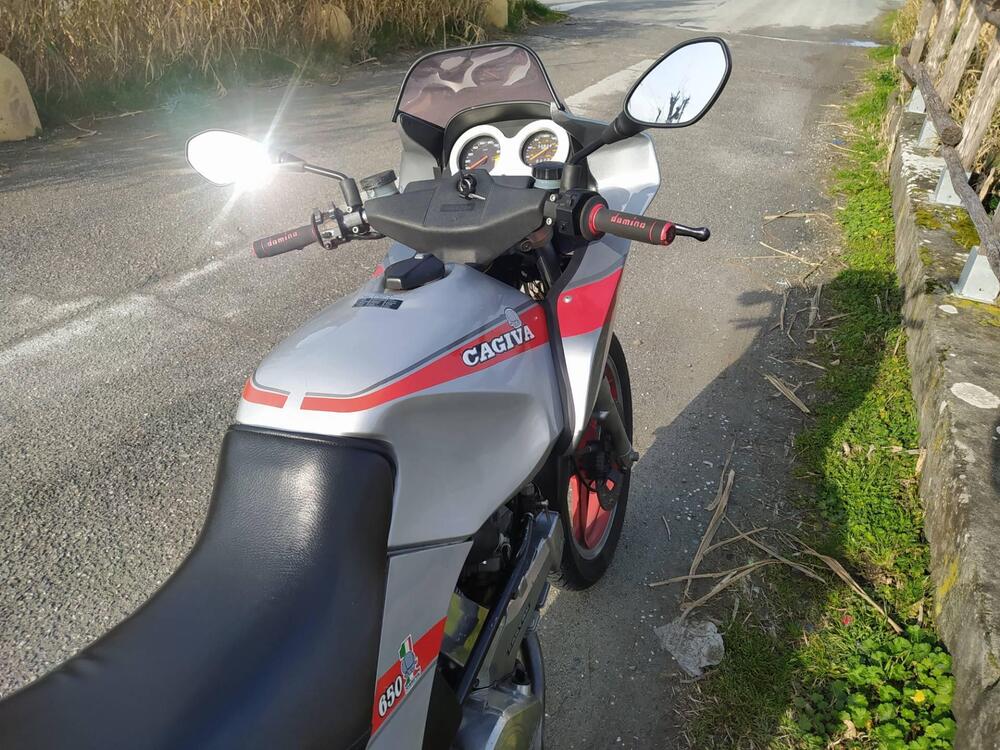 Cagiva Ala Azzurra 650 (5)