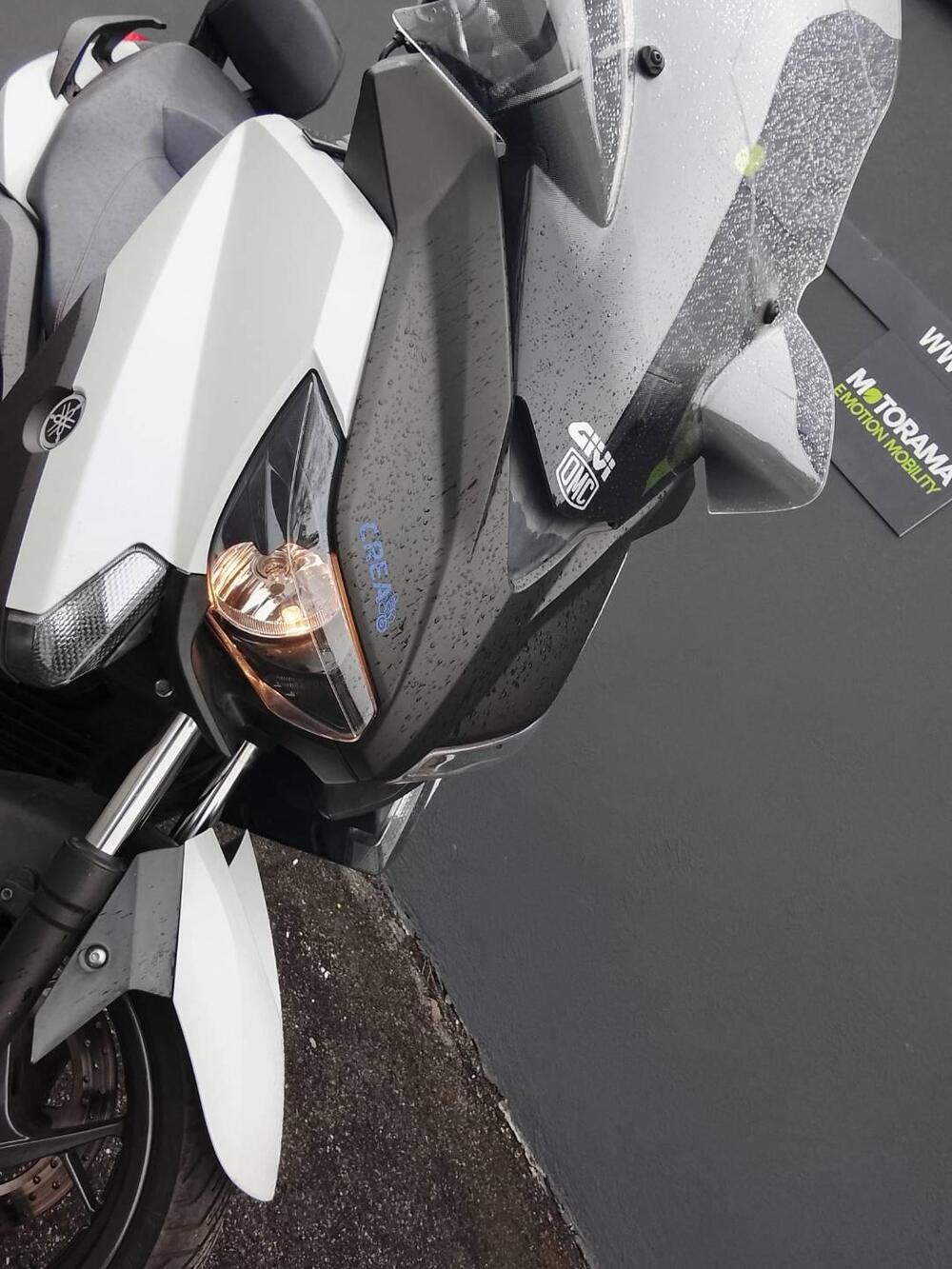 Yamaha X-Max 250 ABS (2014 - 16) (8)