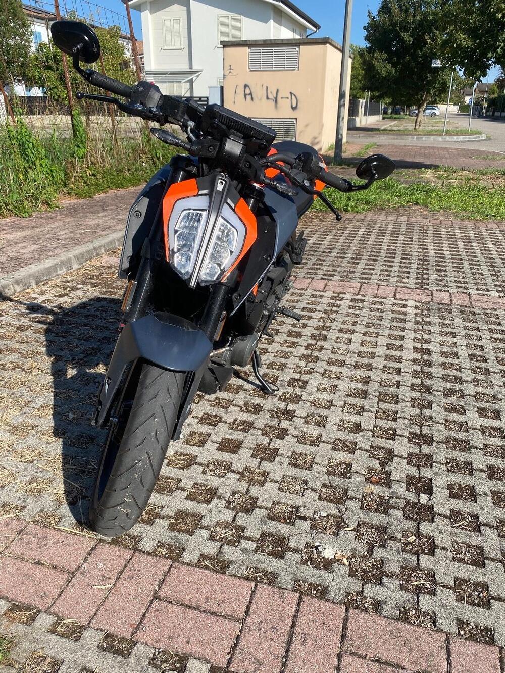 KTM 390 Duke (2021 - 23) (4)