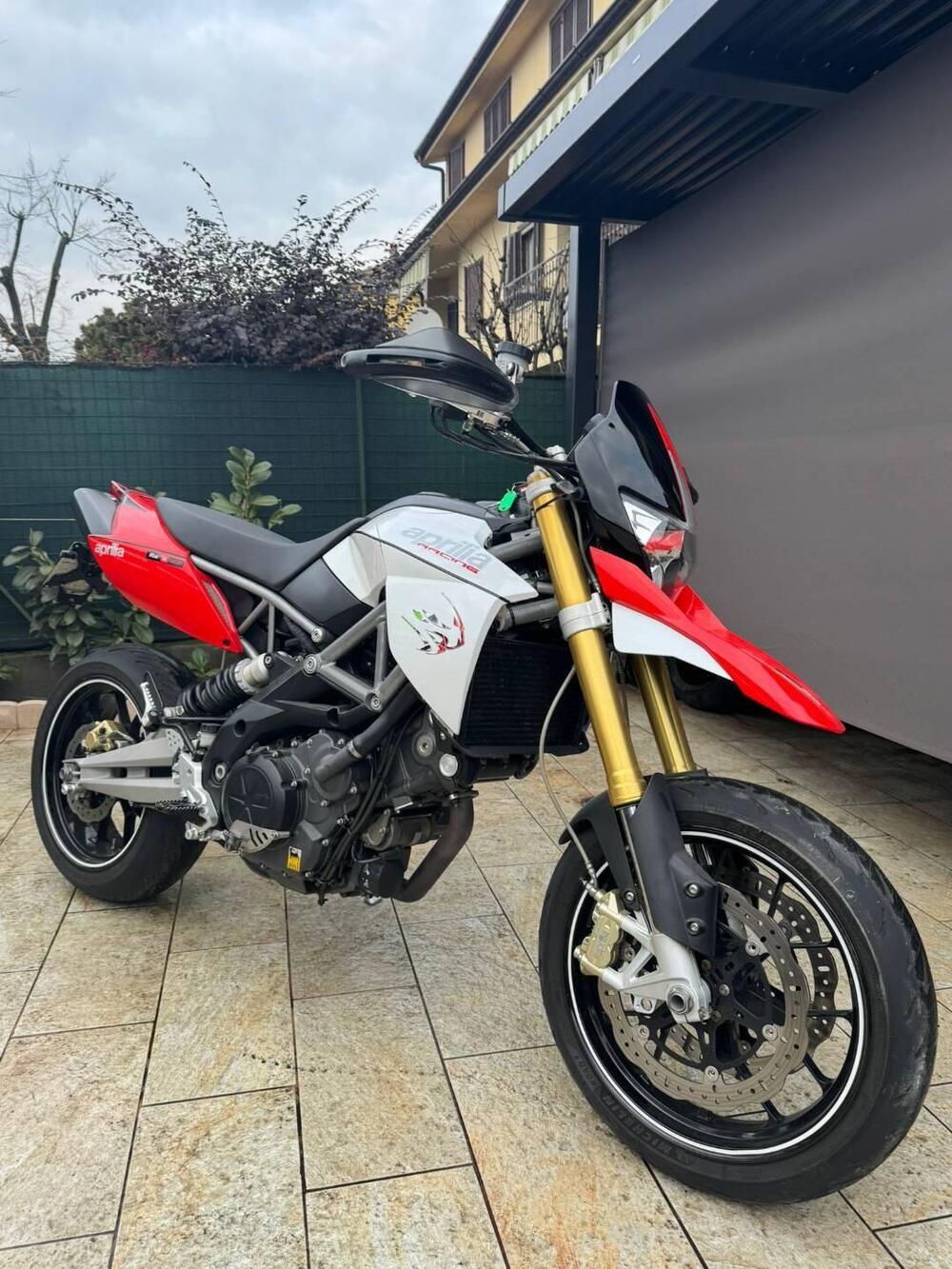 Aprilia Dorsoduro 750 ABS (2009 - 17)