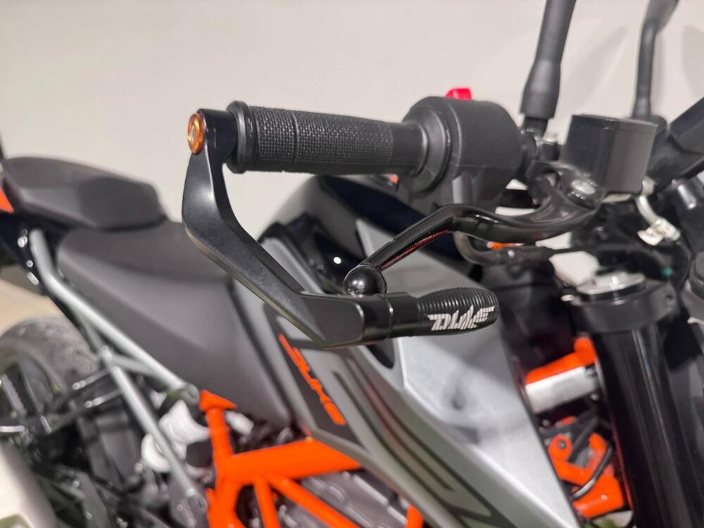 KTM 125 Duke (2021 - 23) (4)