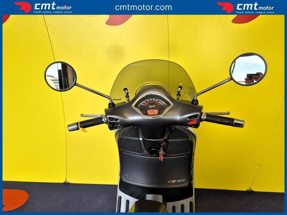 Vespa GTS 300 Super (2017 - 18) (10)
