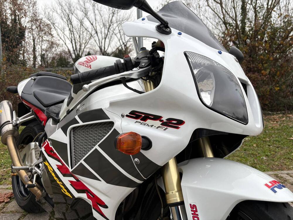 Honda VTR 1000 SP-2 (2002 - 06) (7)