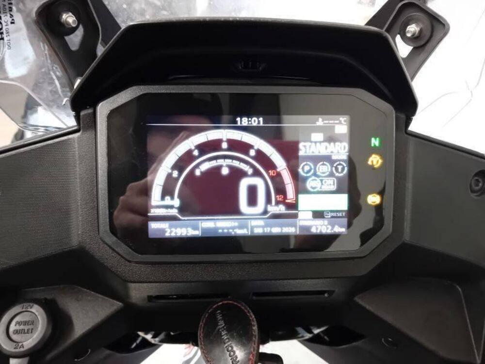 Honda Transalp XL750 (2023 - 24) (3)