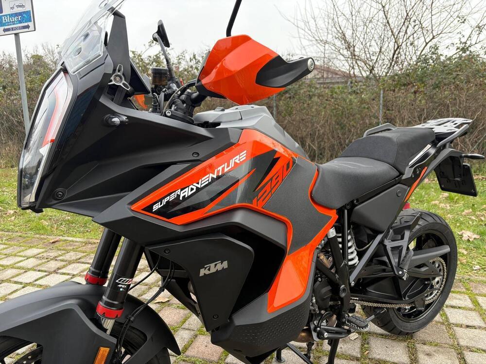KTM 1290 Super Adventure S (2021) (4)