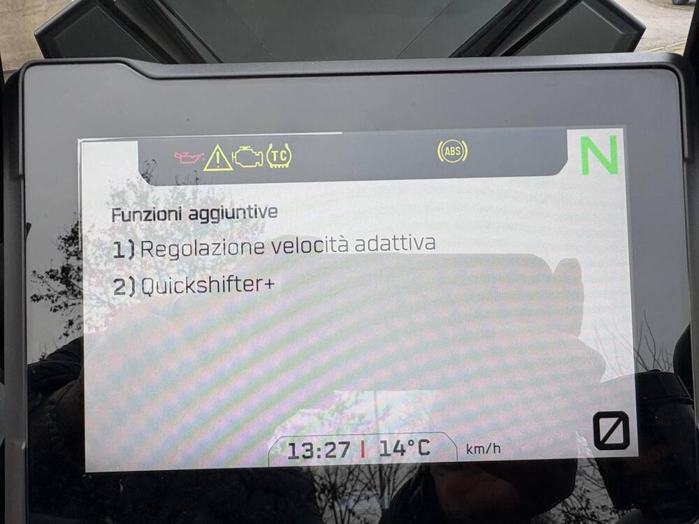 KTM 1290 Super Adventure S (2021) (9)