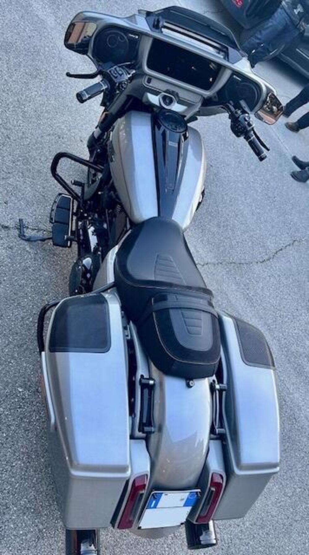 Harley-Davidson CVO Street Glide (2023) (6)