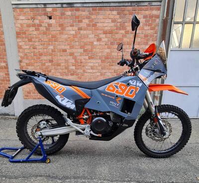 KTM 690 Enduro R (2022 - 25) usata