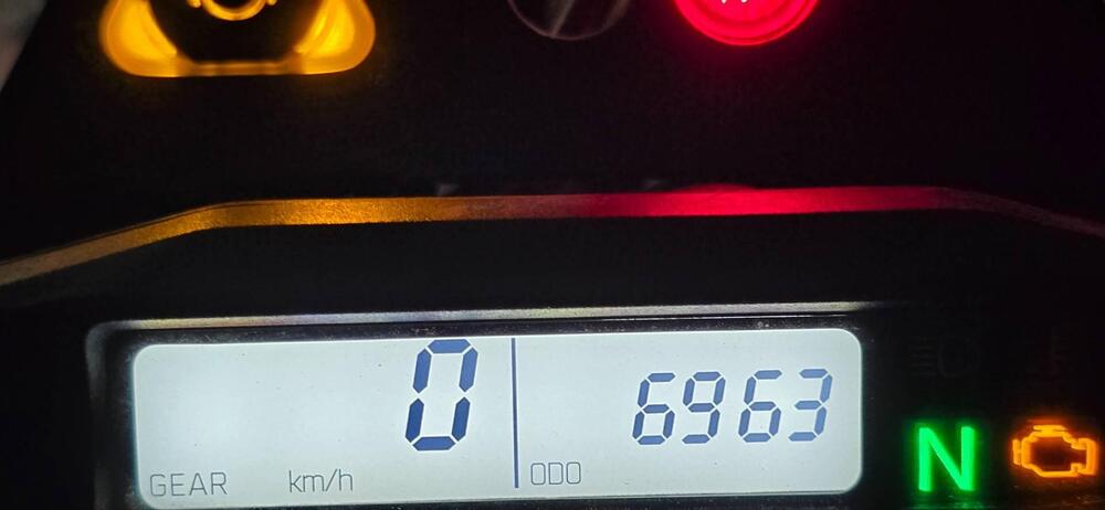 KTM 690 Enduro R (2022 - 25) (2)