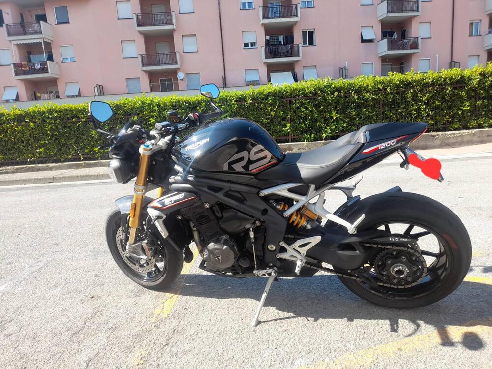 Triumph Speed Triple 1200 RS (2021 - 24) (2)